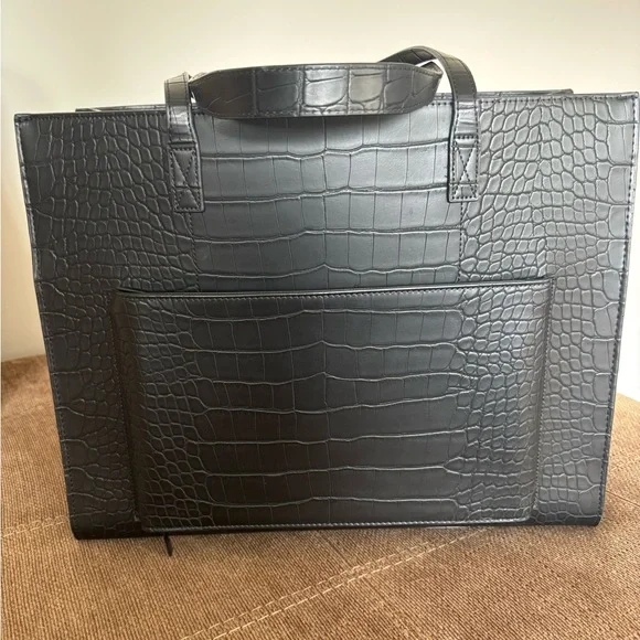 Black Crocodile Beis Work Tote - Picture 5 of 9